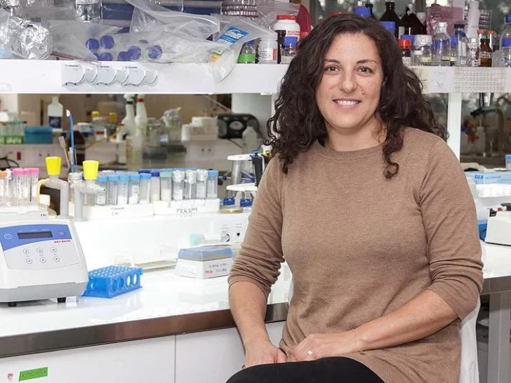 Científica argentina lideró estudio clave para entender cómo ingresa el coronavirus a las células Científica argentina lideró estudio clave para entender cómo ingresa el coronavirus a las células