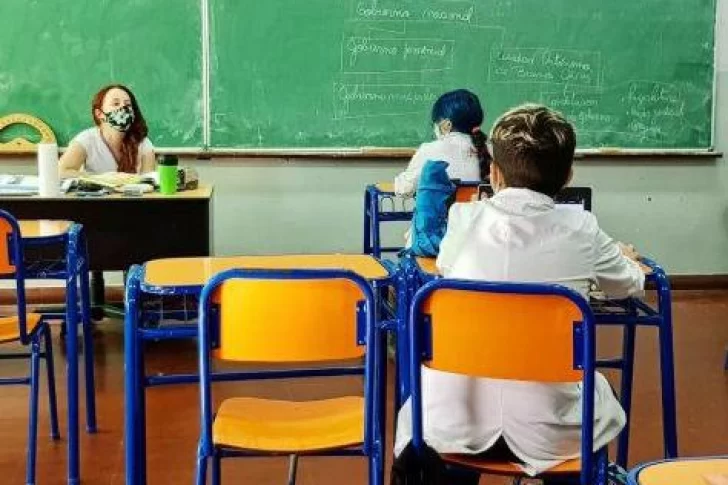 Secretaria de Educación: “Una hora no garantiza calidad”