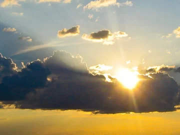 Lunes cálido y a puro sol Lunes cálido y a puro sol
