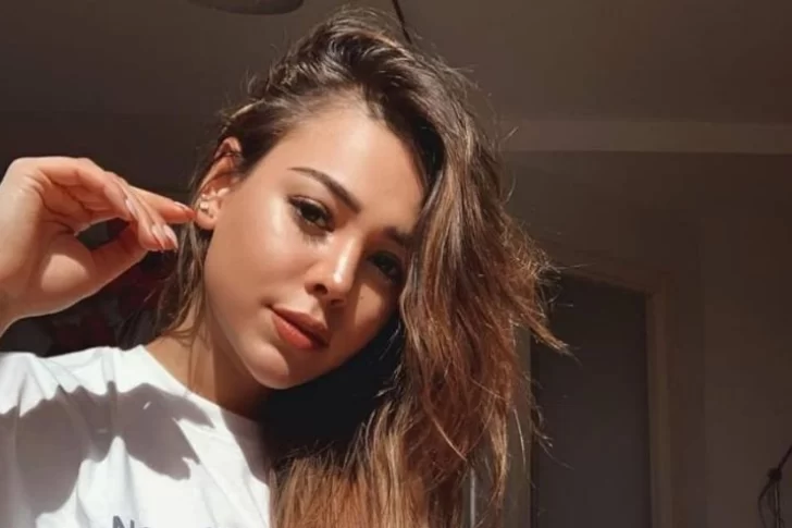 Danna Paola mostró la cola y dejó a todos impactados