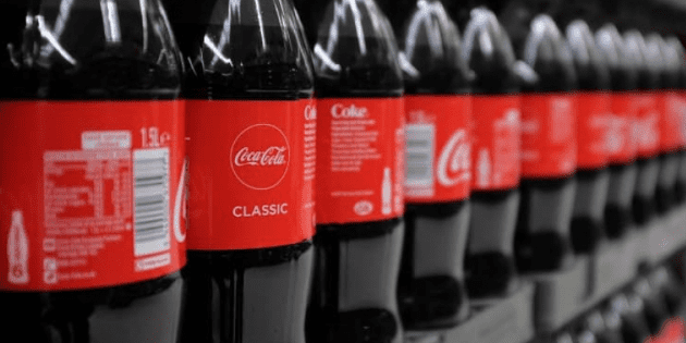 Dejaron una botella de gaseosa al sol durante un mes para ver qué ocurría Dejaron una botella de gaseosa al sol durante un mes para ver qué ocurría