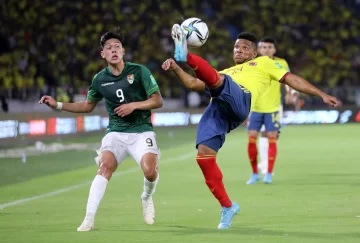 Colombia goleó a Bolivia y sigue con chances de ir al Mundial
