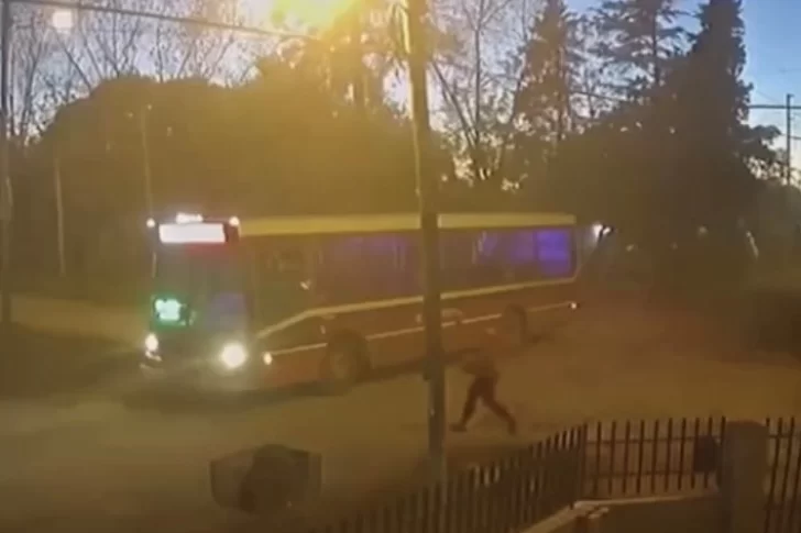 Colombia goleó a Bolivia y sigue con chances de ir al Mundial