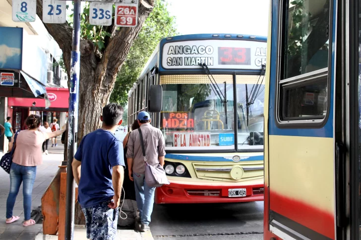 Electricidad, micros y Eco, los aumentos que llegan en enero a San Juan