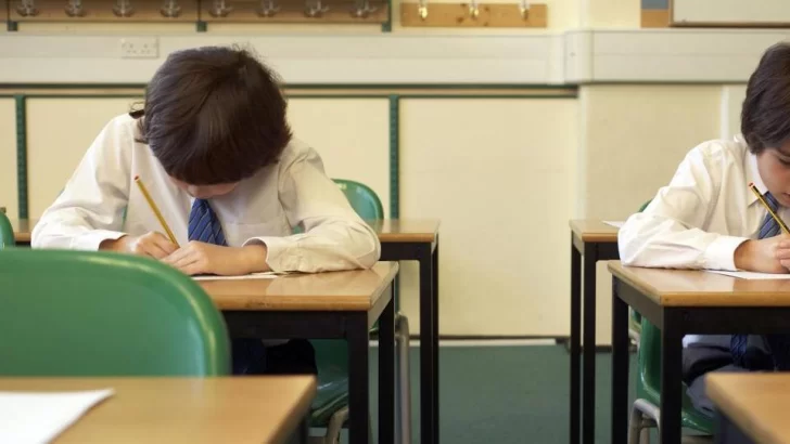 Coronavirus: por ahora no analizan intervenir espectáculos deportivos ni escuelas Coronavirus: por ahora no analizan intervenir espectáculos deportivos ni escuelas