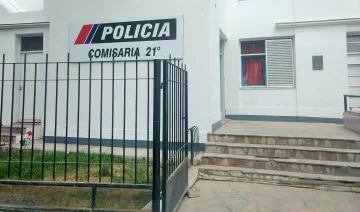 Jáchal: un vehículo volcó tras sufrir una falla mecánica Jáchal: un vehículo volcó tras sufrir una falla mecánica