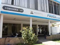 Caminó 800 metros con unas columnas que robó, lo descubrieron y quedó detenido