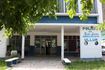 Peleó con su ex, la tomó del cuello y le dio varios golpes de puño Peleó con su ex, la tomó del cuello y le dio varios golpes de puño