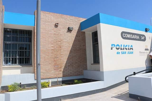 Con un menor, cosechó tomate para robárselo y se topó con la policía Con un menor, cosechó tomate para robárselo y se topó con la policía