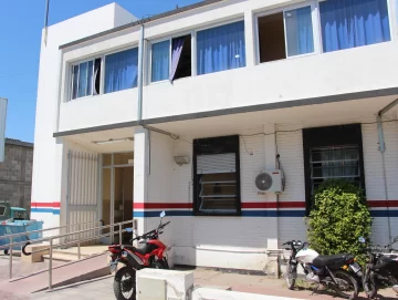 Pudo ser una tragedia: un auto atropelló a un niño de 4 años