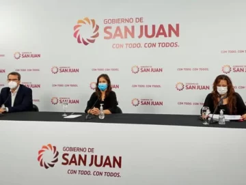 Piden denunciar reuniones sociales e incumplimiento de protocolos en restoranes Piden denunciar reuniones sociales e incumplimiento de protocolos en restoranes