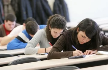 Los docentes universitarios van otra vez a paro: 23 y 26 de mayo