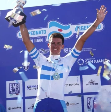 Diez ciclistas sanjuaninos irán a la concentración con la Albiceleste Diez ciclistas sanjuaninos irán a la concentración con la Albiceleste