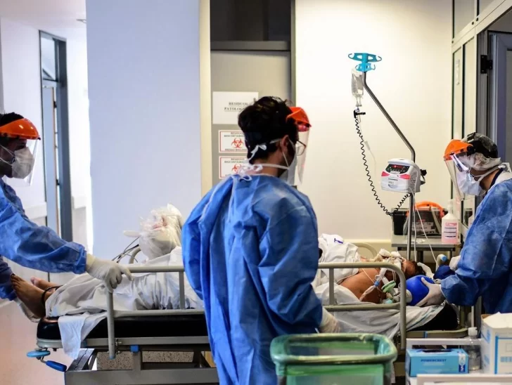 Se reportaron 123 muertes y 7.807 contagios en las últimas 24 horas en todo el país Se reportaron 123 muertes y 7.807 contagios en las últimas 24 horas en todo el país