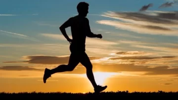 “No aguantó la cuarentena”, salió a correr y fue aprehendido en Capital