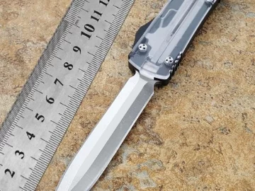 Dos mujeres lograron escapar de un ladrón que intentó lastimarlas con una cortapluma Dos mujeres lograron escapar de un ladrón que intentó lastimarlas con una cortapluma