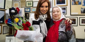 El mensaje de Cristina Kirchner por la muerte de Hebe de Bonafini El mensaje de Cristina Kirchner por la muerte de Hebe de Bonafini