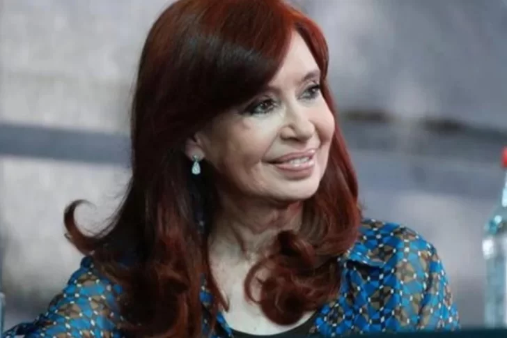 Sobreseyeron a Cristina Kirchner en una de las causas que involucra a sus hijos