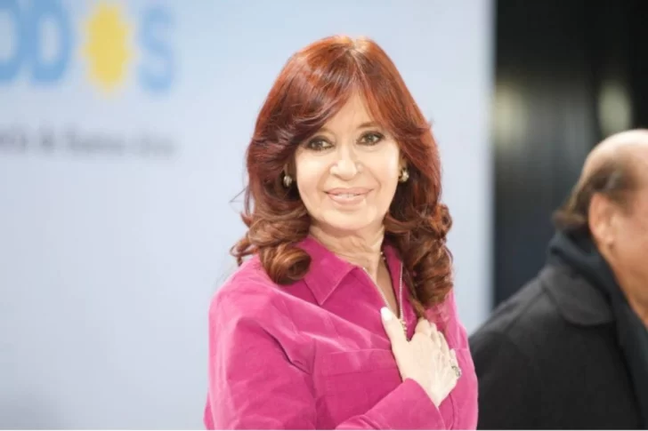 Pidieron 12 años de prisión para CFK y la inhabilitación perpetua para cargos públicos