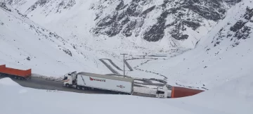El Paso Cristo Redentor permanecerá cerrado por mal tiempo El Paso Cristo Redentor permanecerá cerrado por mal tiempo