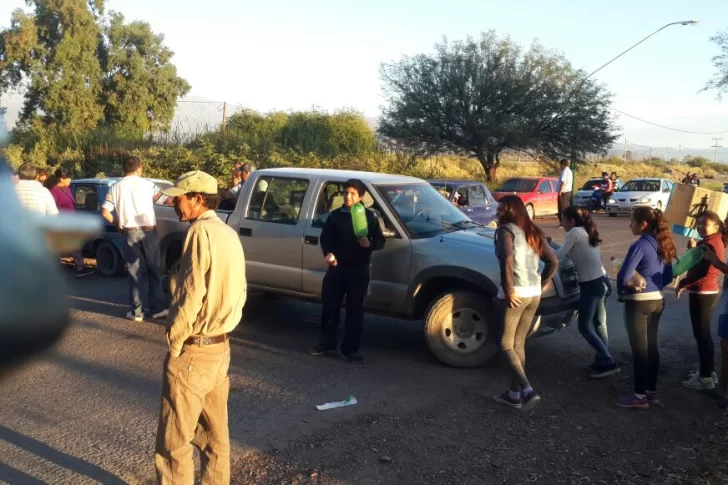 Cortaron una importante ruta de Jáchal para reclamar por el servicio de agua potable