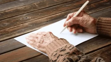 Dejó una lista “VIP” de invitados para su funeral y se volvió viral Dejó una lista “VIP” de invitados para su funeral y se volvió viral