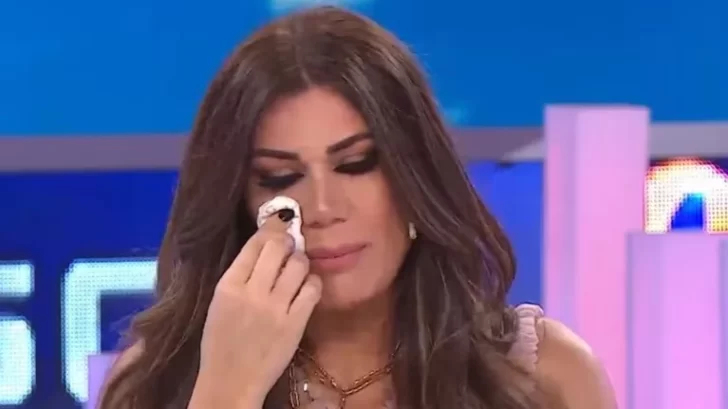 Florencia de la V abandonó Intrusos y explicó los motivos Florencia de la V abandonó Intrusos y explicó los motivos