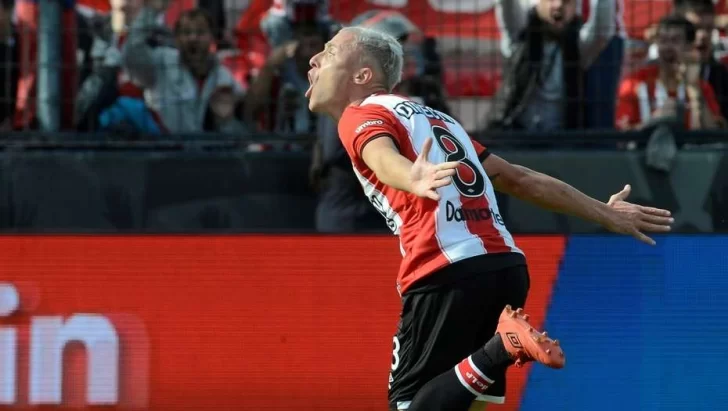 El Pincha, por la mínima, le ganó al Lobo el clásico platense El Pincha, por la mínima, le ganó al Lobo el clásico platense
