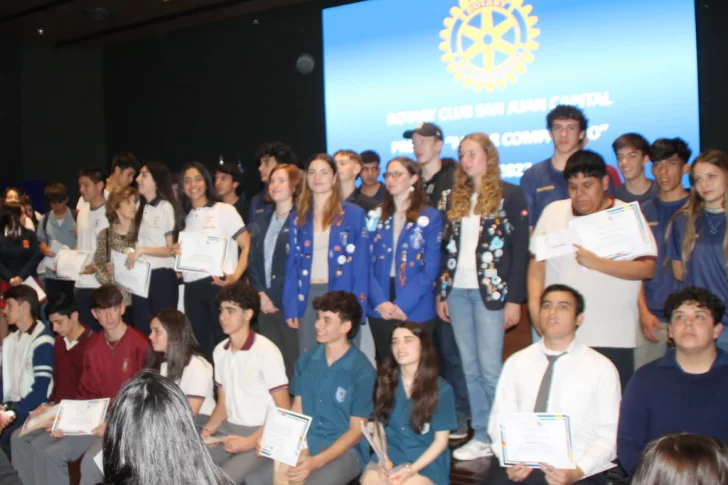 Reconocimiento a los mejores compañeros