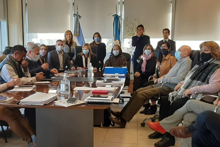 Gobierno propuso que el docente inicial cobre $72 mil desde septiembre