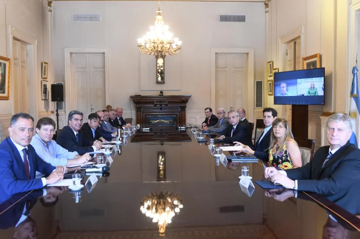 Alberto y gobernadores apuran el juicio político contra la Corte