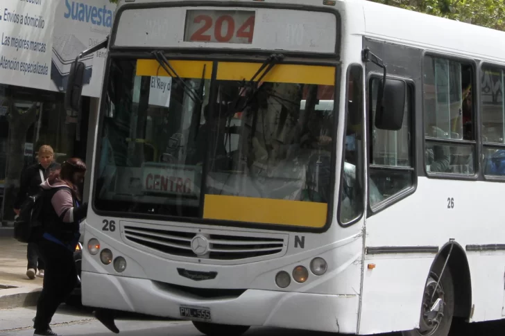 Confirmaron las sanciones a la Empresa Mayo por reducir un 57% la circulación hace 9 días