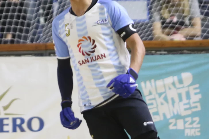 Argentina quiere bajar al campeón