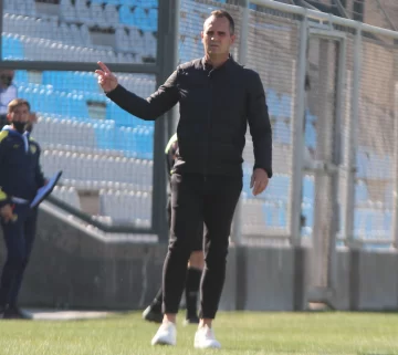 Peñarol viajó con equipo casi resuelto