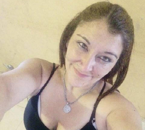 La condenarán por prestar plata y cobrarse con tarjetas de planes sociales de clientes La condenarán por prestar plata y cobrarse con tarjetas de planes sociales de clientes