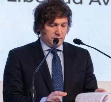 Milei no descartó sumar peronistas a su eventual gobierno y cargó duro contra Bullrich Milei no descartó sumar peronistas a su eventual gobierno y cargó duro contra Bullrich