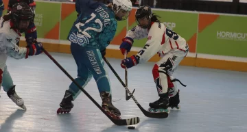 El hockey en línea, ese deporte “distinto” en Banco Hispano