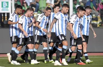 Argentina, con la altura de un campeón con todas las letras Argentina, con la altura de un campeón con todas las letras