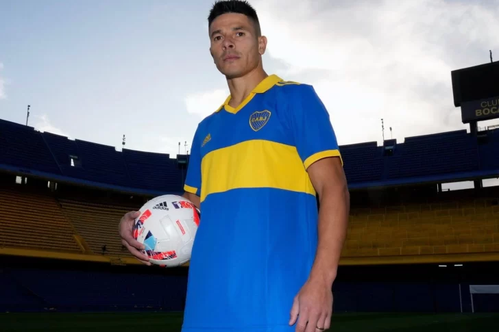 Lo probaron a Roncaglia como lateral izquierdo