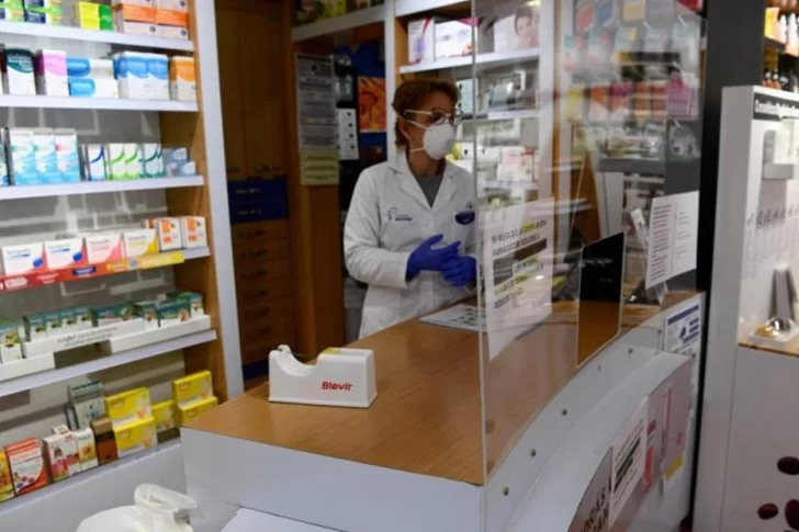 Las farmacias locales también negocian una salida a la crisis de los laboratorios