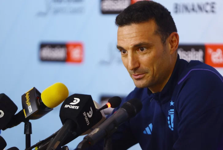 Scaloni: “No tenemos tiempo para esperar a los jugadores con molestias” Scaloni: “No tenemos tiempo para esperar a los jugadores con molestias”