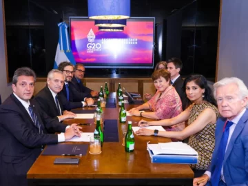 FMI pide mantener el rumbo y lograr que baje la inflación