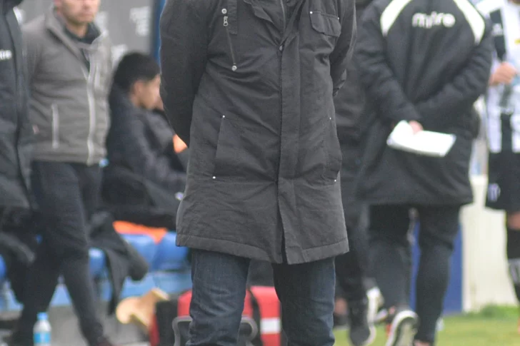 Desamparados y Peñarol compartirán el Bicentenario