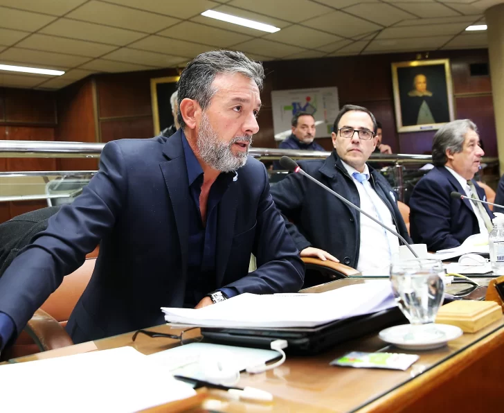 El giojismo sigue en rol opositor y JxC se abstuvo frente a un proyecto oficial