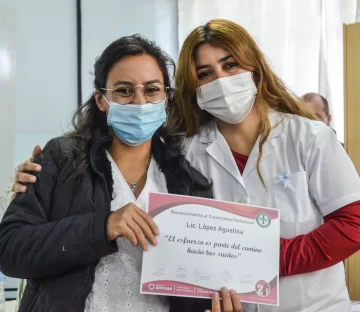 Un homenaje al personal de enfermería Un homenaje al personal de enfermería