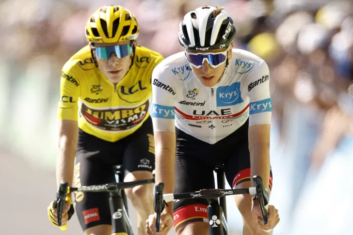 Vingegaard, sellado a rueda de Pogacar