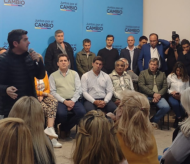 Arancibia pidió que Conti defina si mantiene su cargo o juega en política Arancibia pidió que Conti defina si mantiene su cargo o juega en política