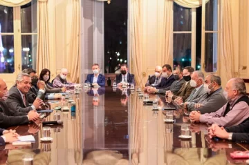 Gremialistas y empresarios definen nuevo salario mínimo