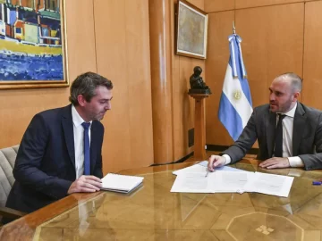 Guillermo Hang deja la Secretaría de Comercio Interior