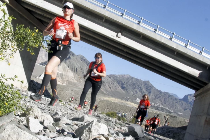 El décimo Ansilta larga su máxima distancia